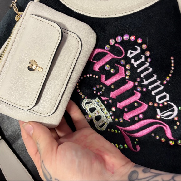 Juicy Couture Black and Cream Shoulder Bag - Picture 3 of 3